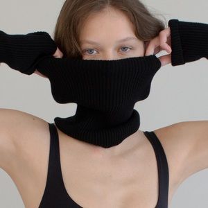 orseund iris black cashmere knit tube scarf & gloves set